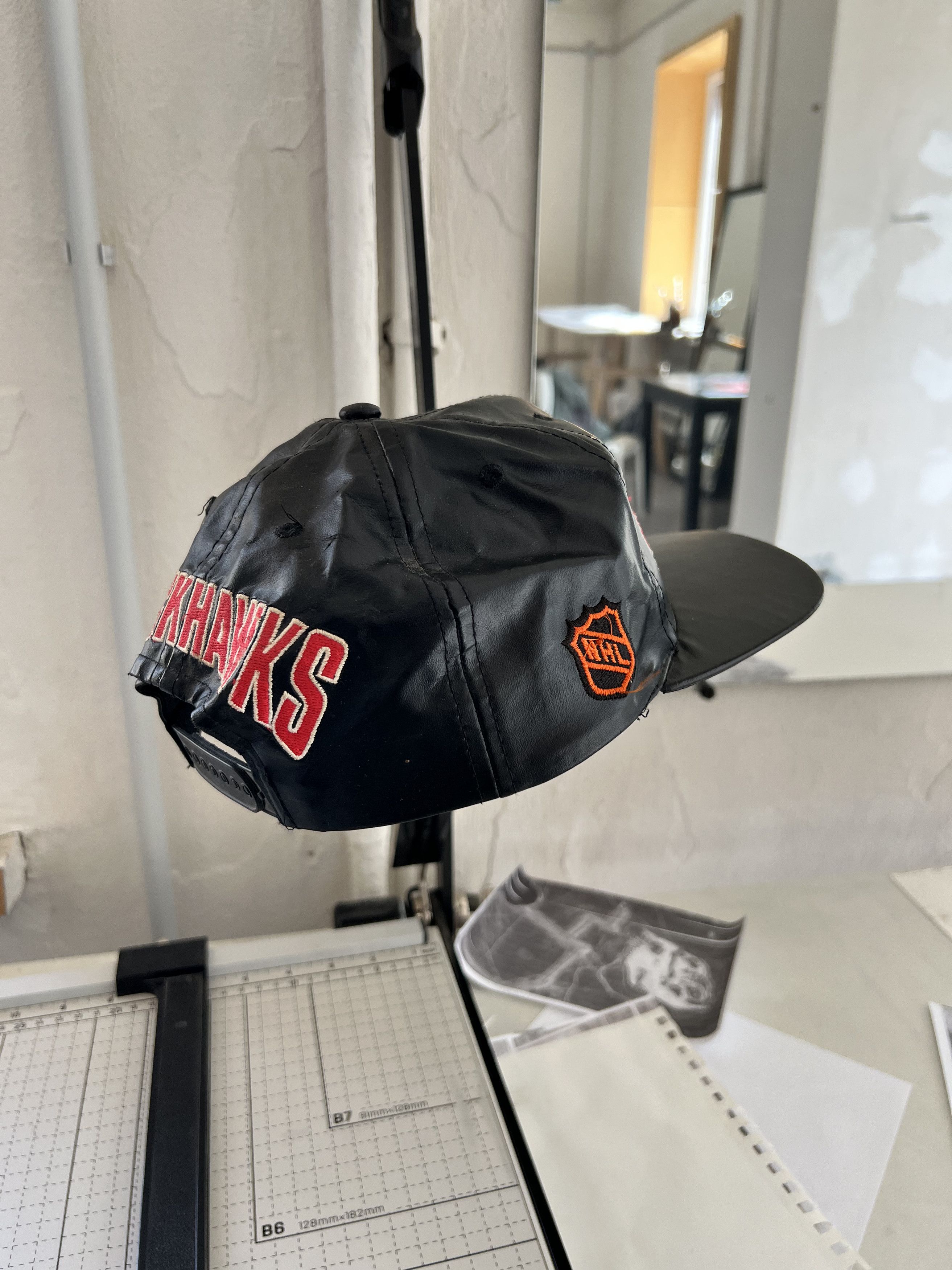 NHL Vintage Rare Leather Trucker Cap 1980s Size ONE SIZE - 3 Thumbnail