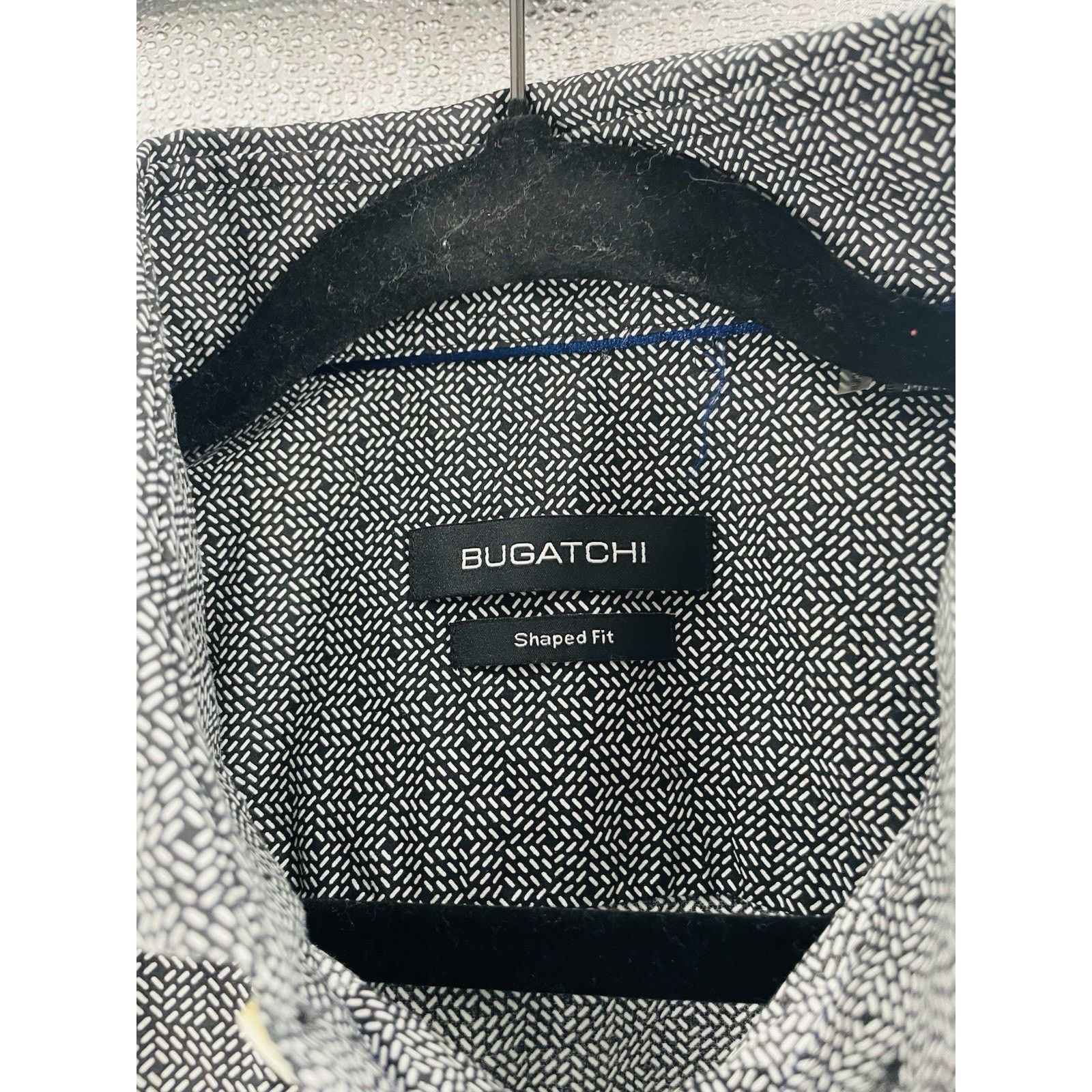 BUGATCHI Bugatchi Uomo Mens Shaped Fit ButtonUp Shirt Sz 16.5 (34/35) Size US L / EU 52-54 / 3 - 2 Thumbnail