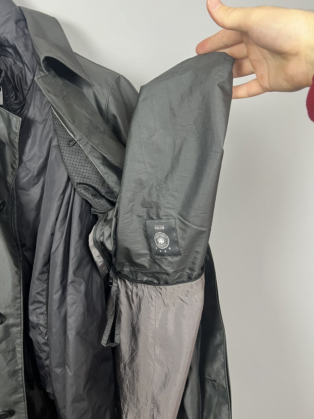 Hugo Boss Hugo Boss by Loro Piana Deutscher Fussball Bund trench coat Size S / US 4 / IT 40 - 23 Thumbnail