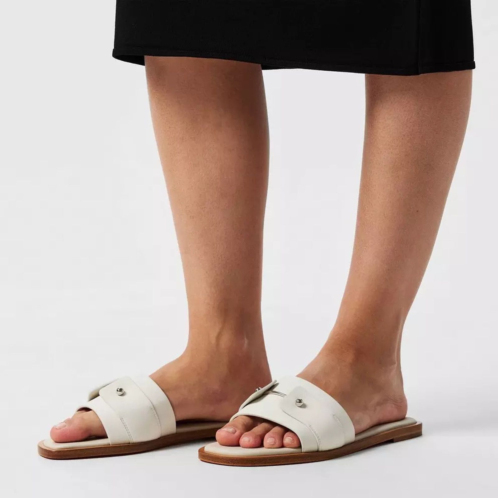 Christian Louboutin Christian Louboutin Chambelimule White Calf Leather Slide 36 Size US 6 / IT 36 - 3 Thumbnail