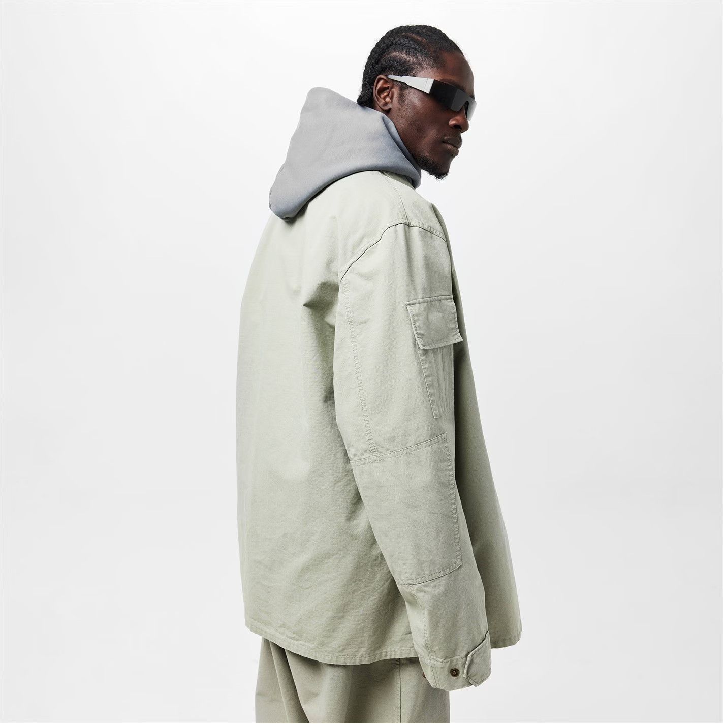 Balenciaga o1g2r1mq0226 Military Long Sleeve Shirt In Beige Size US XL / EU 56 / 4 - 4 Thumbnail