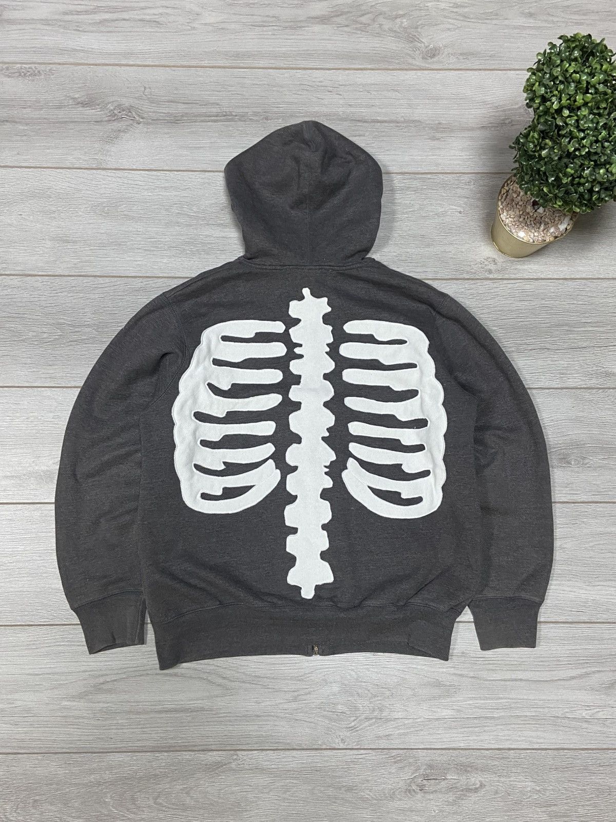 Nike Nike 1:1 bones skeleton heart bones hoodie Size US M / EU 48-50 / 2 - 2 Thumbnail