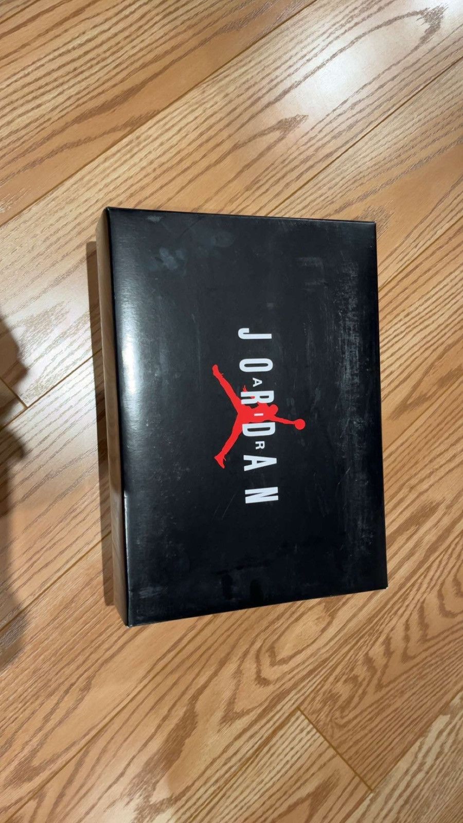 Nike Jordan 11 Retro Cherry Size US 10.5 / EU 43-44 - 10 Thumbnail