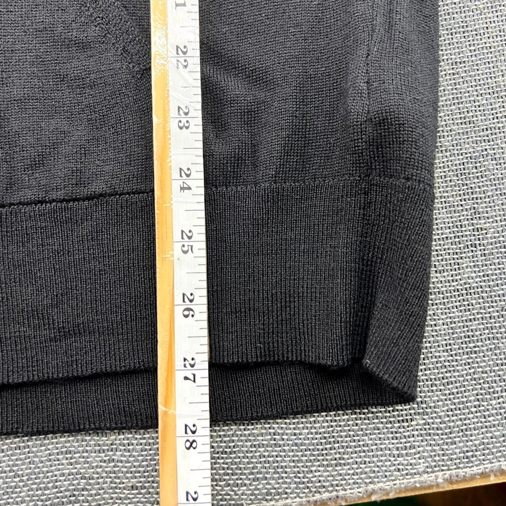 Vintage VINTAGE Cubus Hoodie Sweater Mens Large 100% Merino Wool Drawstrings Pockets Wool Size US L / EU 52-54 / 3 - 7 Thumbnail