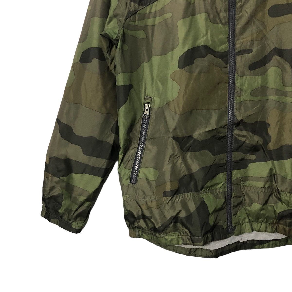 Gap Vintage Gap Camo Zipper Ups Hoodie Jacket Size US M / EU 48-50 / 2 - 3 Thumbnail