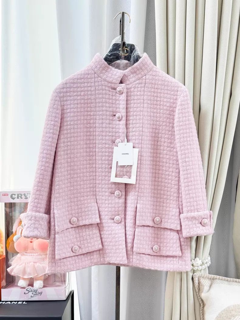 Chanel Chanel Waffle stand-up collar tweed long-sleeved jacket Size XS / US 0-2 / IT 36-38 - 1 Thumbnail
