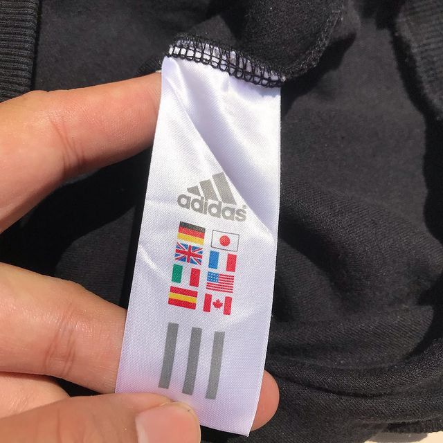 Adidas × Vintage Vintage Adidas Germany Deutcshland football team tracktop Size US M / EU 48-50 / 2 - 9 Thumbnail