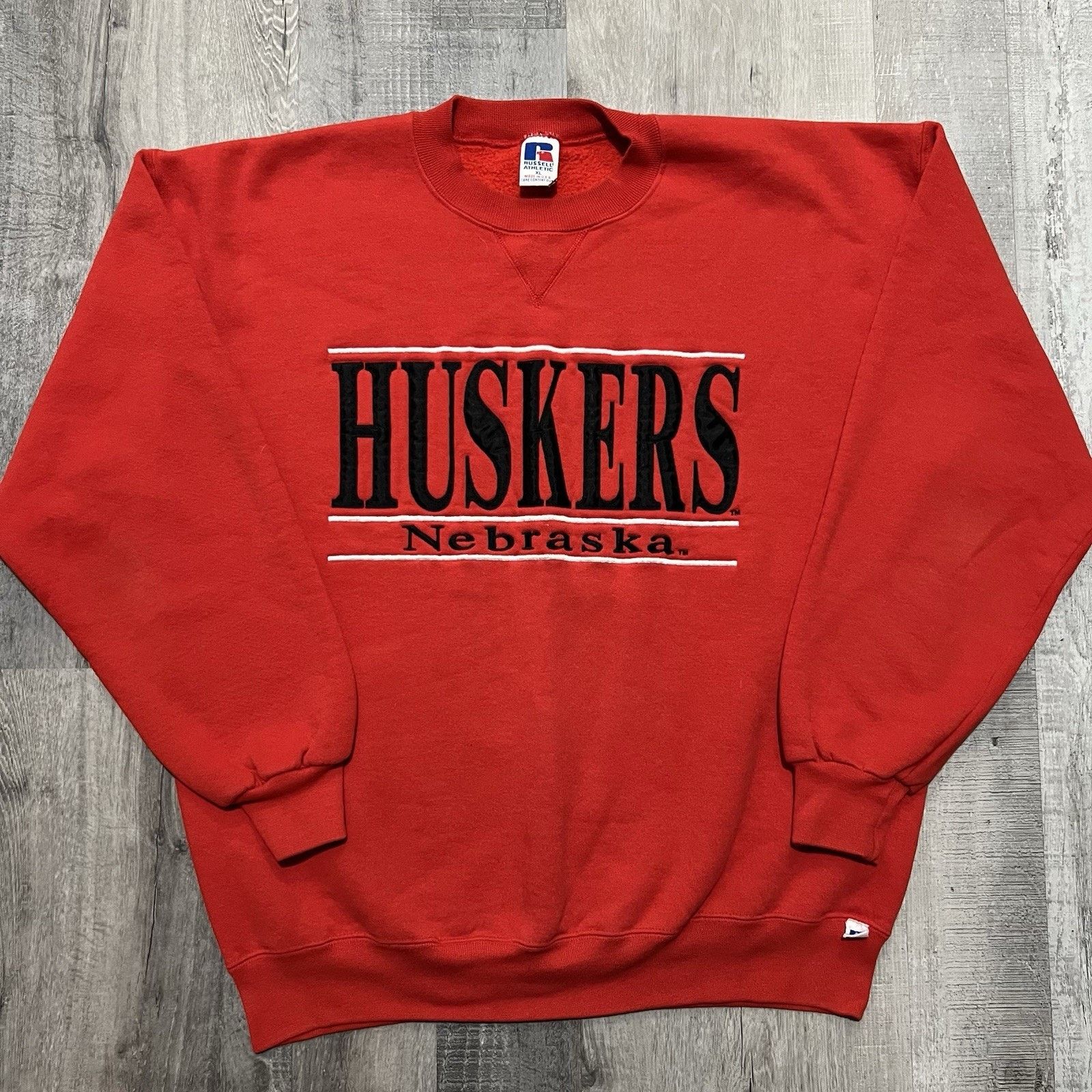 Russell Athletic VTG Nebraska Cornhuskers Russell 90s Red College Sweatshirt Size US XL / EU 56 / 4 - 1 Thumbnail