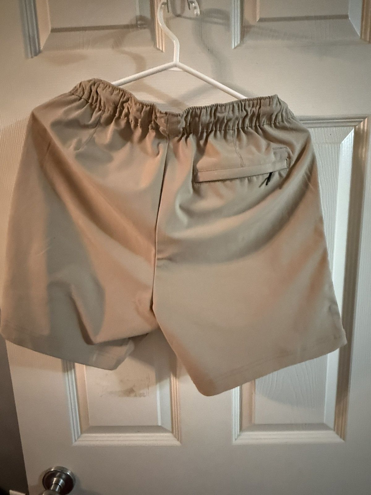 Raw State Men’s Raw Projek beige chill/ workout shorts size small Size US 30 / EU 46 - 3 Thumbnail