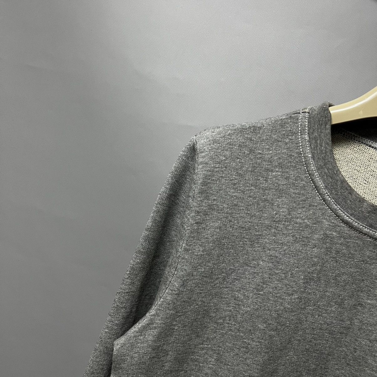 A.P.C. A.P.C. Sweatshirt Crewneck Men’s Size US S / EU 44-46 / 1 - 3 Thumbnail