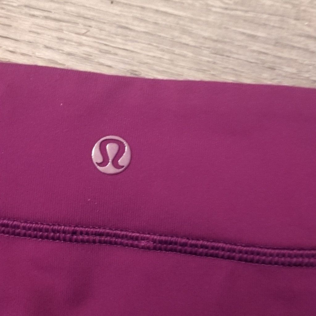 Lululemon Lululemon City SkirtRegal Plum size 6 Size 28" / US 6 / IT 42 - 5 Thumbnail