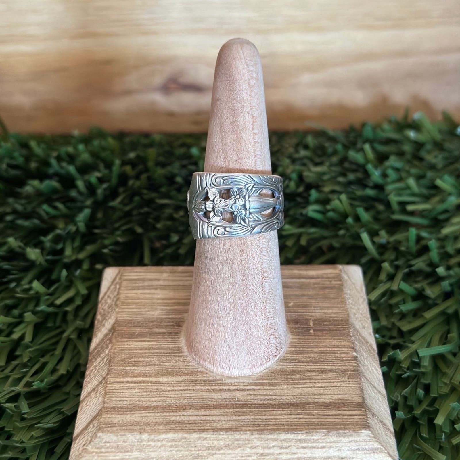 Handmade Ring size 6.5 Size ONE SIZE - 1 Thumbnail