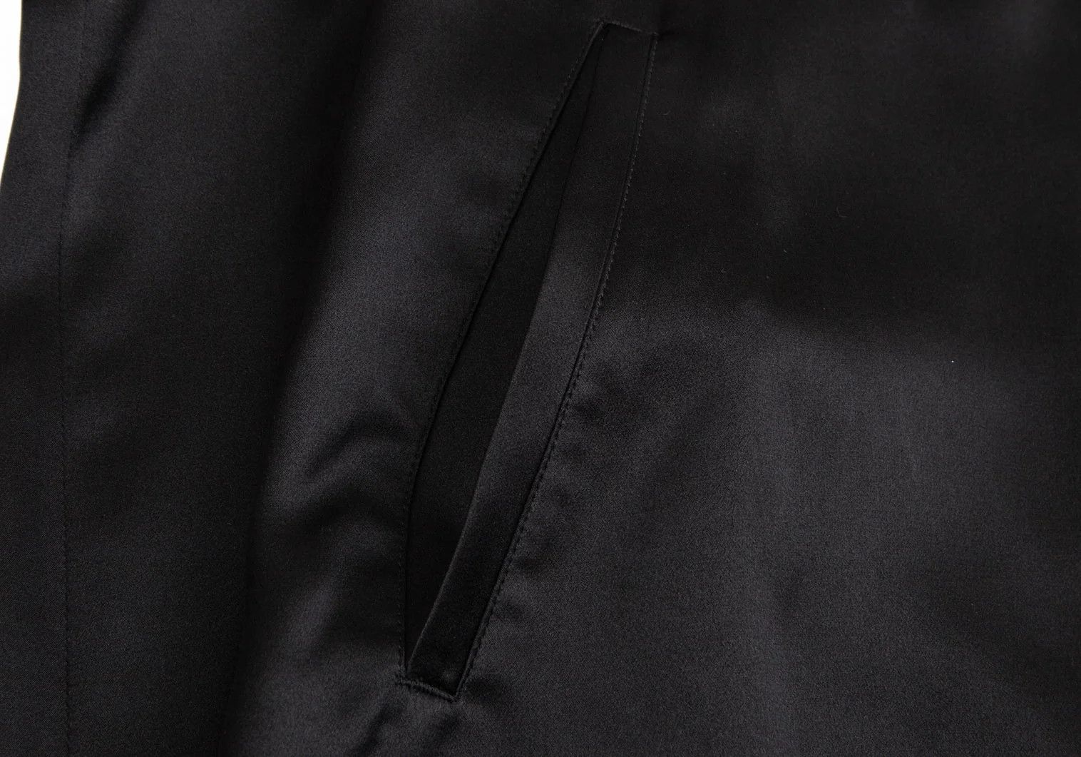 Yohji Yamamoto Yohji Yamamoto Embroidered Satin Shirt Jacket Size US M / EU 48-50 / 2 - 15 Thumbnail
