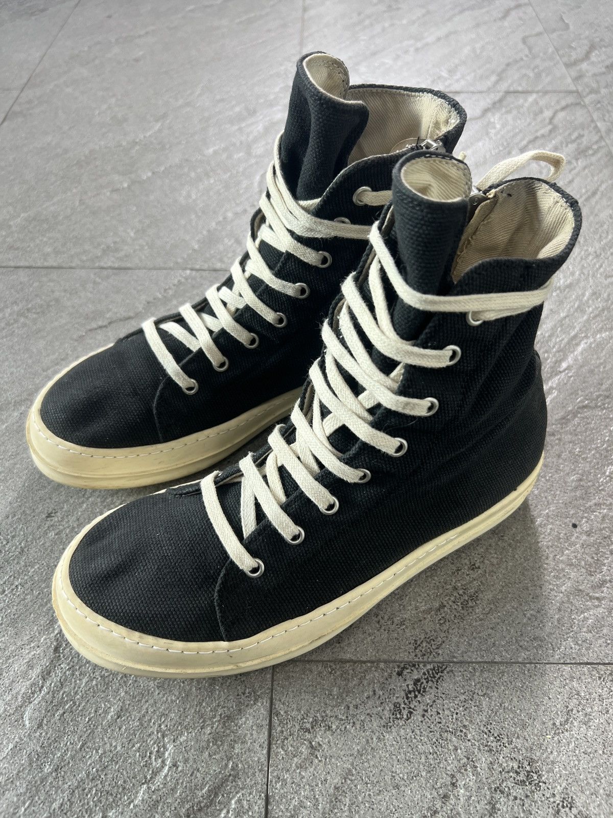 Rick Owens Drkshdw Rick Owens DRKSHDW Ramones High Canvas Black EU39.5 Size US 9.5 / IT 39.5 - 2 Thumbnail
