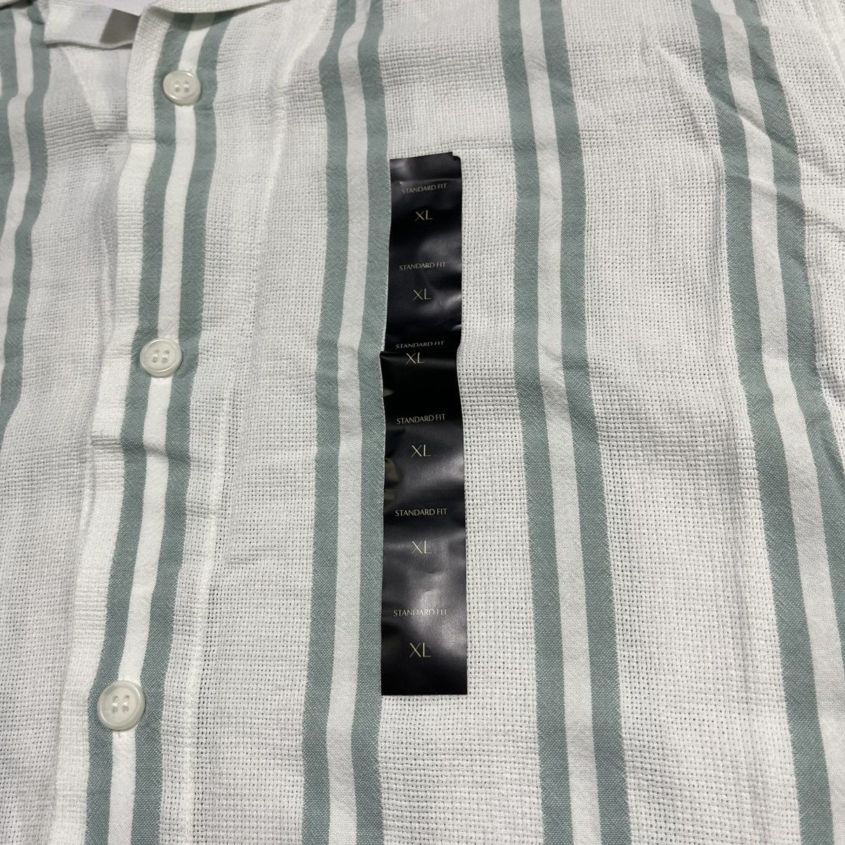 Banana Republic Banana Republic Striped Button Up Shirt Short Sleeve XL NEW Size US XL / EU 56 / 4 - 4 Thumbnail