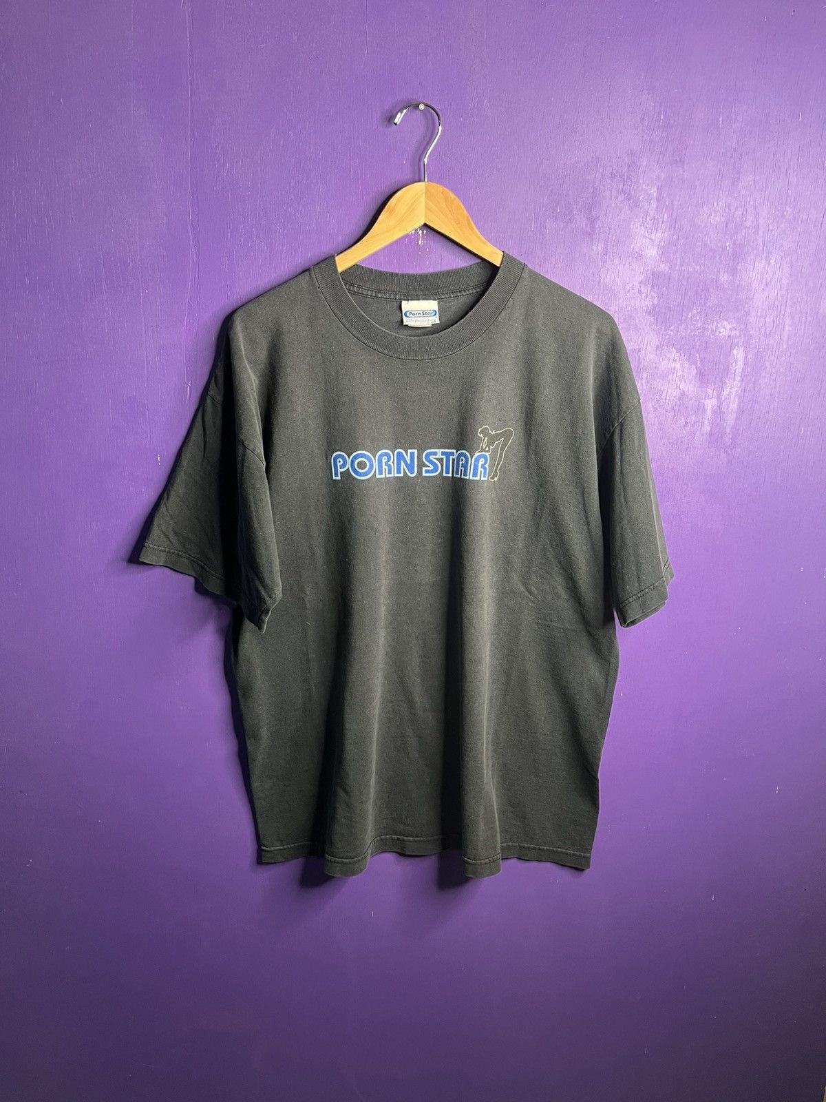 Vintage Vintage 90s Pornstar spellout logo faded t-shirt Size US XL / EU 56 / 4 - 1 Thumbnail