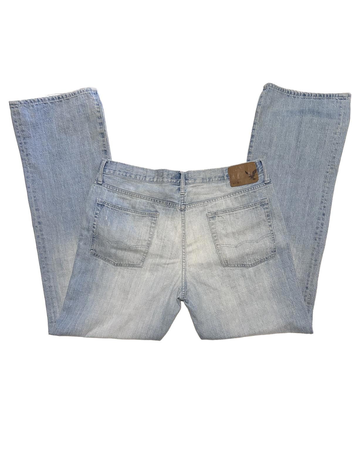 American Eagle Outfitters AEO Light Wash Jeans 36W x 36L Size US 36 / EU 52 - 2 Thumbnail