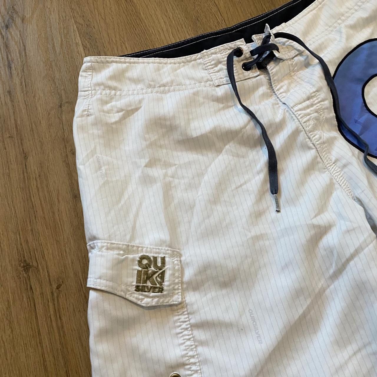 Other Quiksilver white and blue surf shorts #surfing Vintage Size US S / EU 44-46 / 1 - 3 Thumbnail