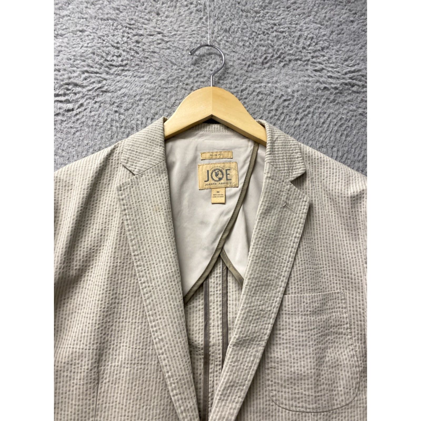 Joseph Abboud Joseph Abboud Sport Coat Men’s M Tan Striped Seersucker Blazer Regular Four-Button Inner Pockets Notch Lapel Knit Cotton White? Size 40R - 3 Thumbnail