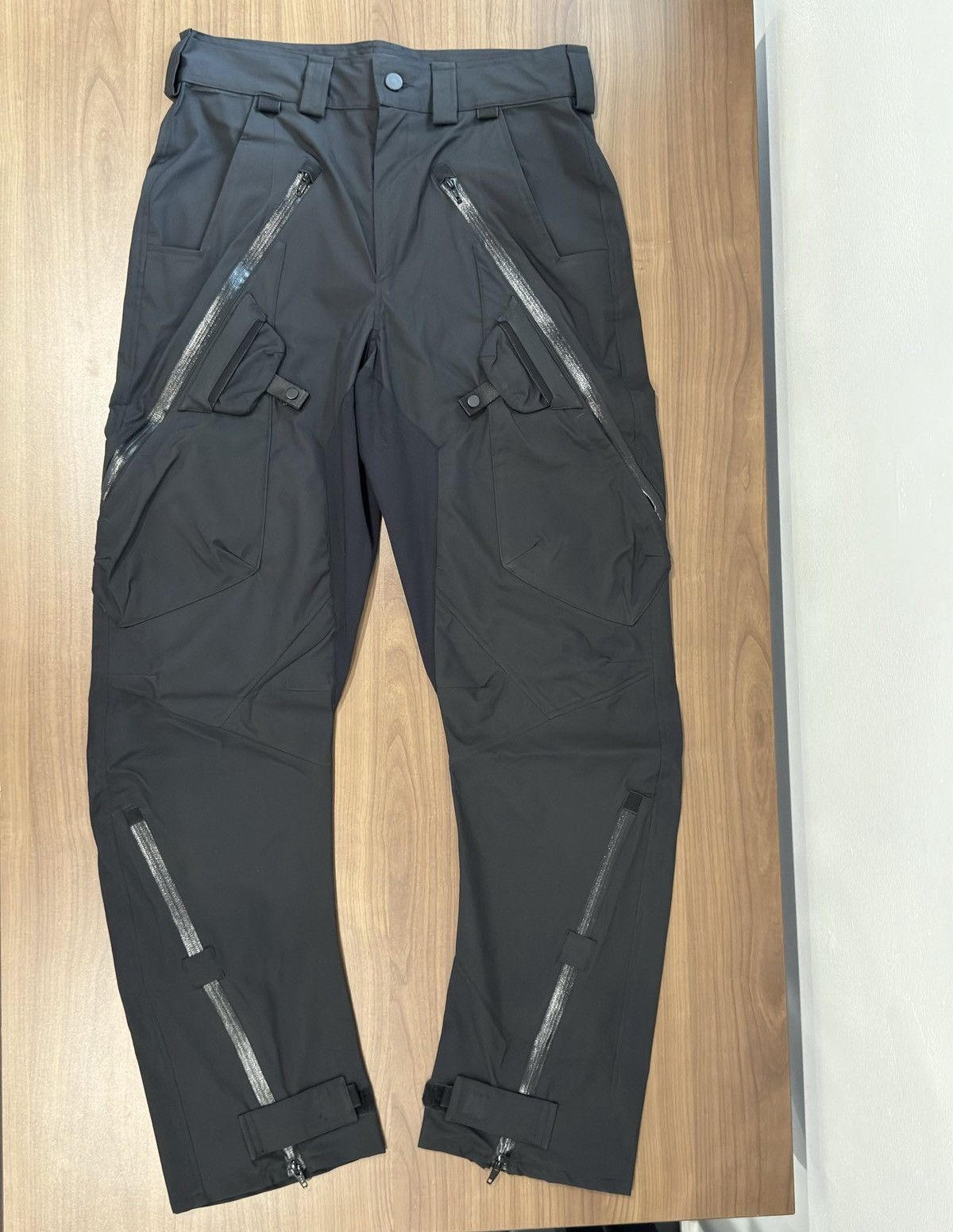 image of Arcoa x Arcoa Design Arc-B003 Parachute Pants Size 32 in Black, Men's