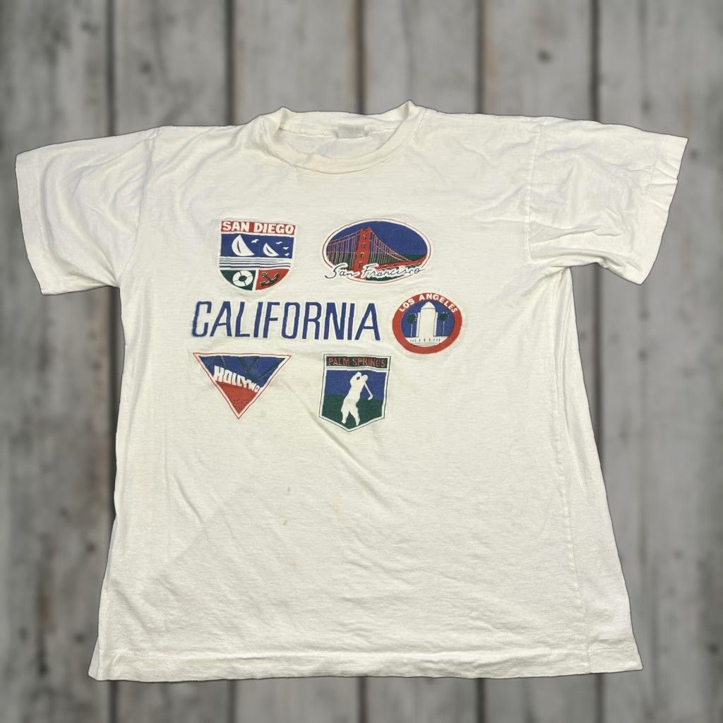 Vintage VINTAGE California Shirt Mens Medium White Tourist Cities Graphic Souvenir 80s Size US M / EU 48-50 / 2 - 1 Thumbnail