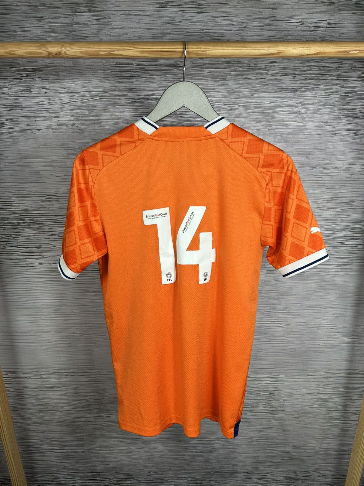 Puma Puma Blackpool #14 Soccer Jersey T-Shirt Size S Size US S / EU 44-46 / 1 - 2 Thumbnail