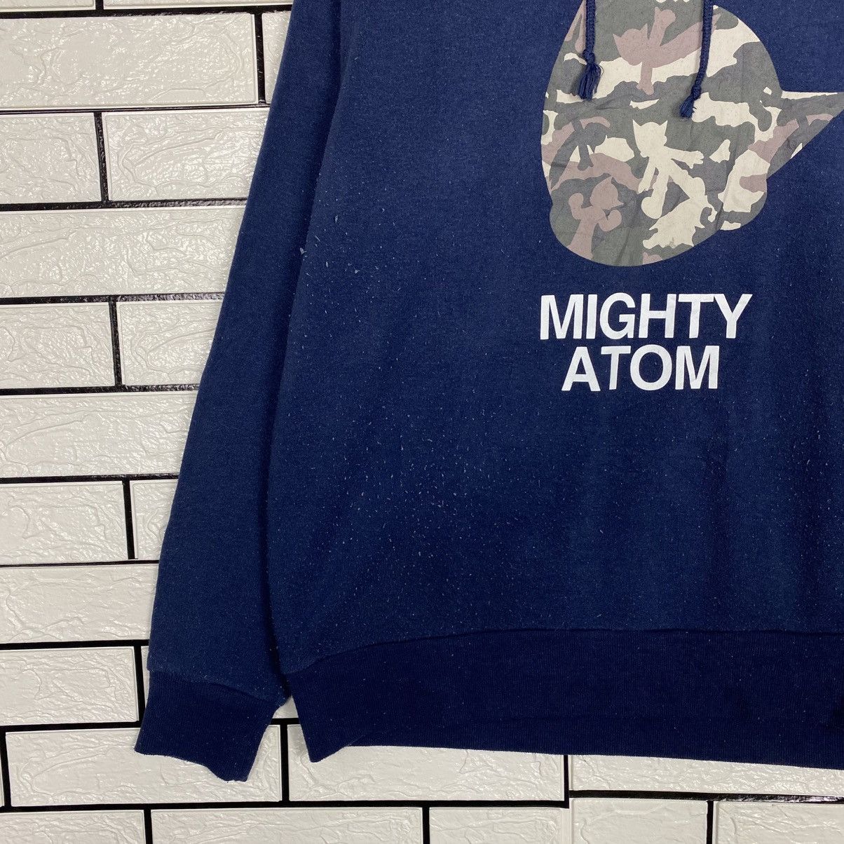 Japanese Brand Vintage Hoodie Pull Over Mighty Atom Cartoon Japan Big Logo Size US L / EU 52-54 / 3 - 5 Thumbnail