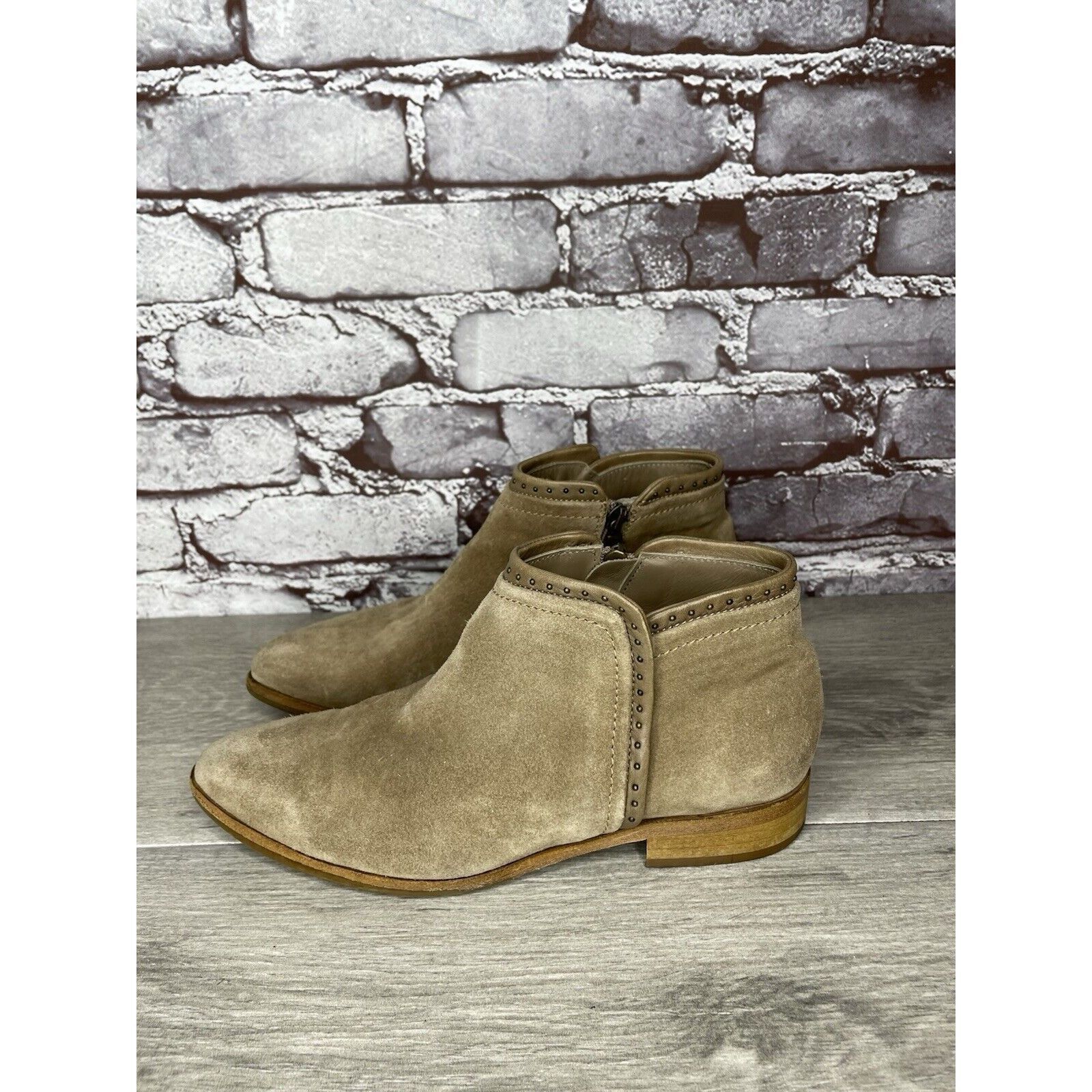Other ITALEAU Tan Suede Leather Ankle Side Zipper Low Heel Boots W Size US 6.5 / IT 36.5 - 17 Thumbnail
