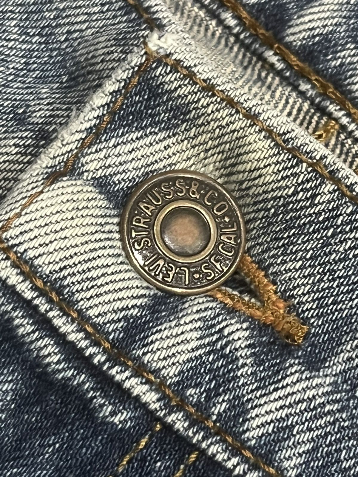 Levi's ⚡️Straight Leg⚡️Vintage Levi’s 512 Light Blue Wash Frayed Jean Size US 31 - 5 Thumbnail