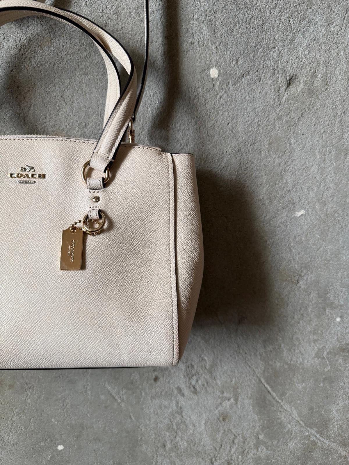 Coach Coach 2Way Mini Christie Leather Shoulder Bag White Size ONE SIZE - 5 Thumbnail
