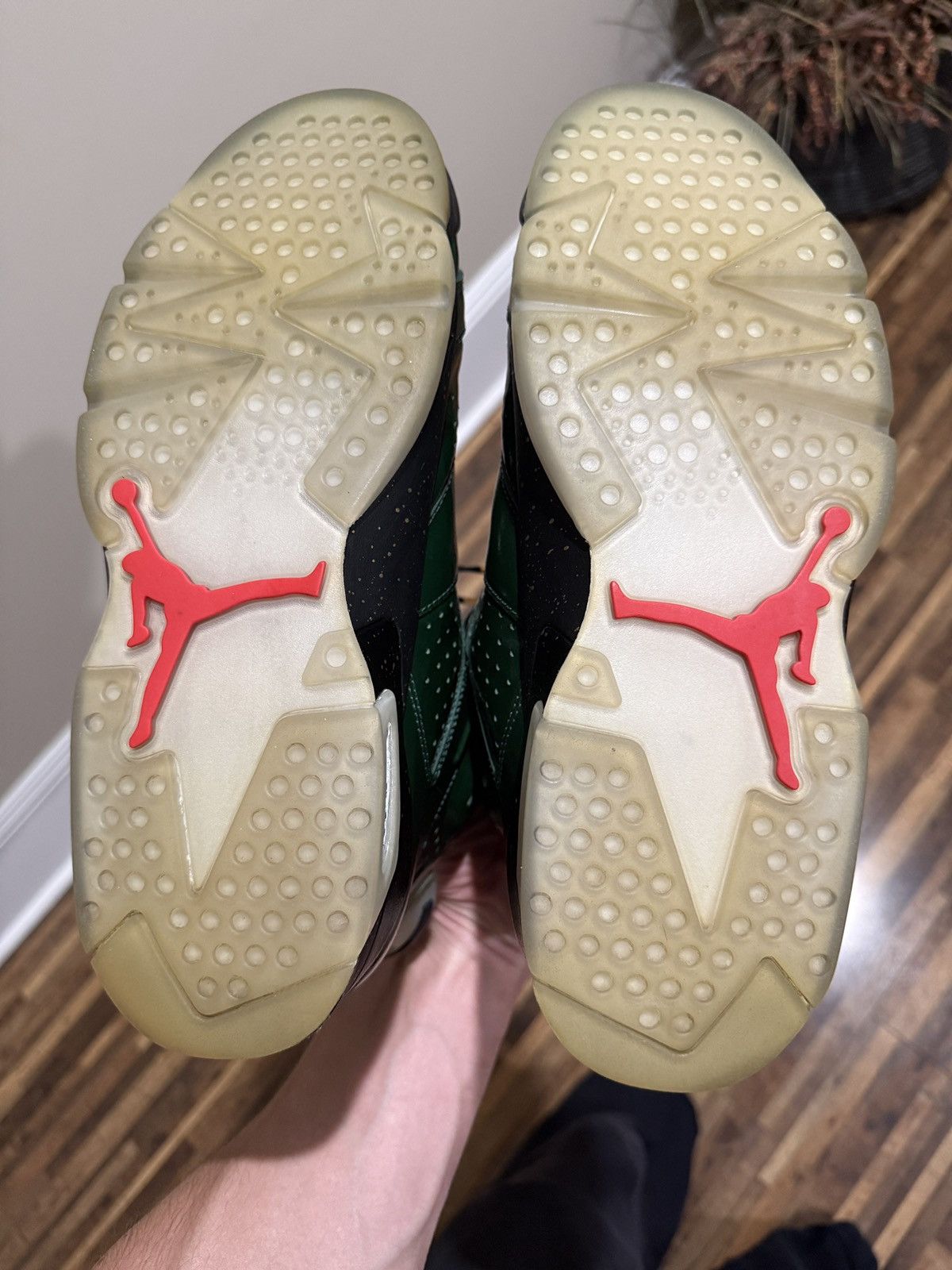 Jordan Brand 2014 Nike Air Jordan 6 Champagne Size US 10 / EU 43 - 5 Thumbnail
