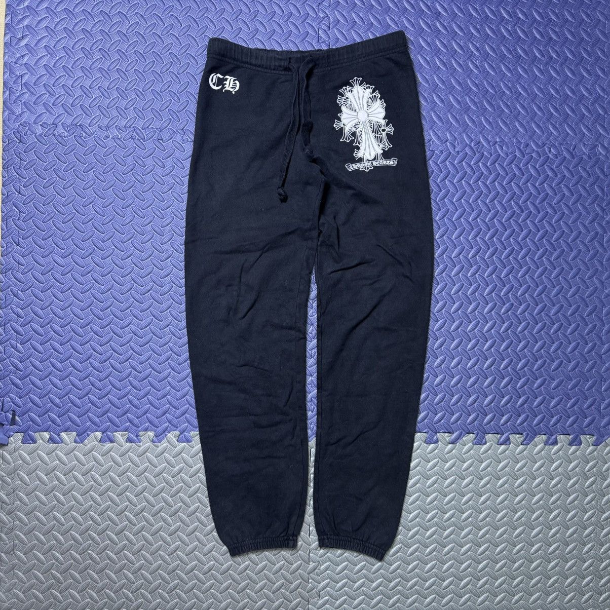 Chrome Hearts Chrome Hearts - Vintage Cemetery Cross Sweatpants Size US 31 - 1 Thumbnail