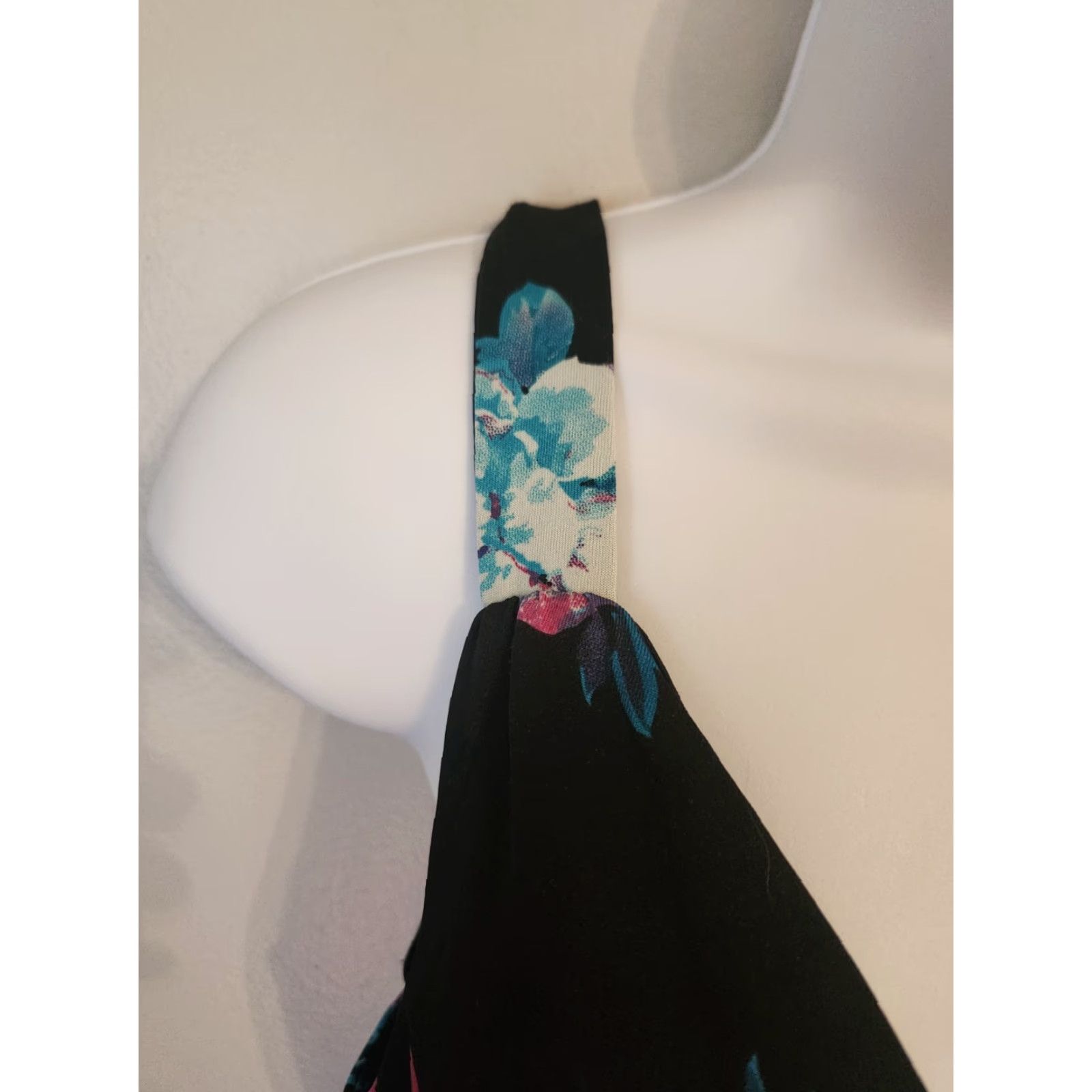 Vintage Metaphor Maxi Dress Black Floral Empire Waist Sleeveless M Petite Women V-Neck Dress, Casual, Party/Cocktail, Travel, Machine Washable Size M / US 6-8 / IT 42-44 - 4 Thumbnail