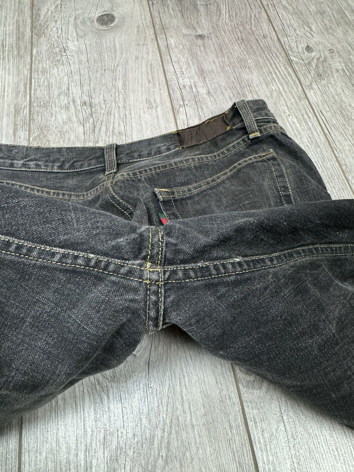 Designer GUCCI RARE VINTAGE JEANS 90S MADE IN ITALY 🇮🇹 Size US 34 / EU 50 - 22 Thumbnail