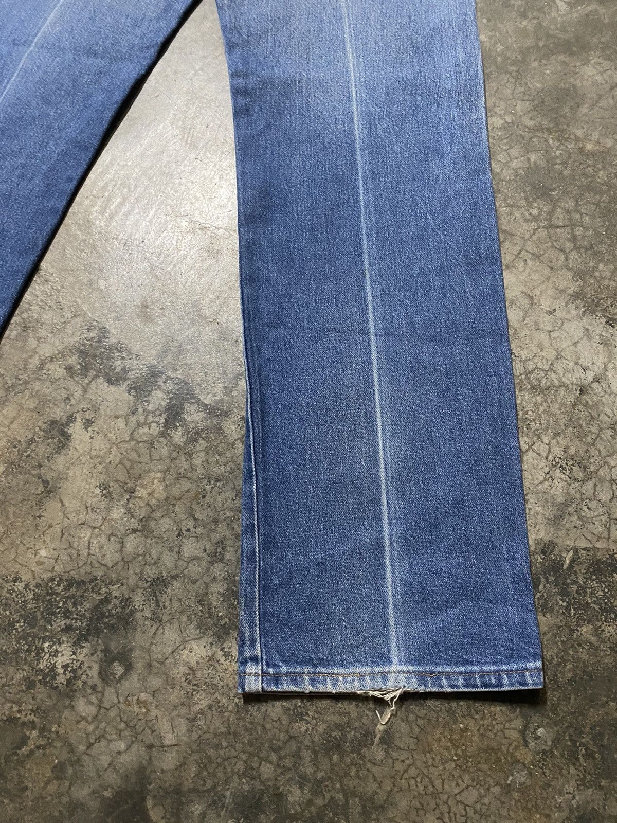 Vintage × Wrangler Jeans Vintage Wranglers Washed Blue Distressed Size US 30 / EU 46 - 3 Thumbnail