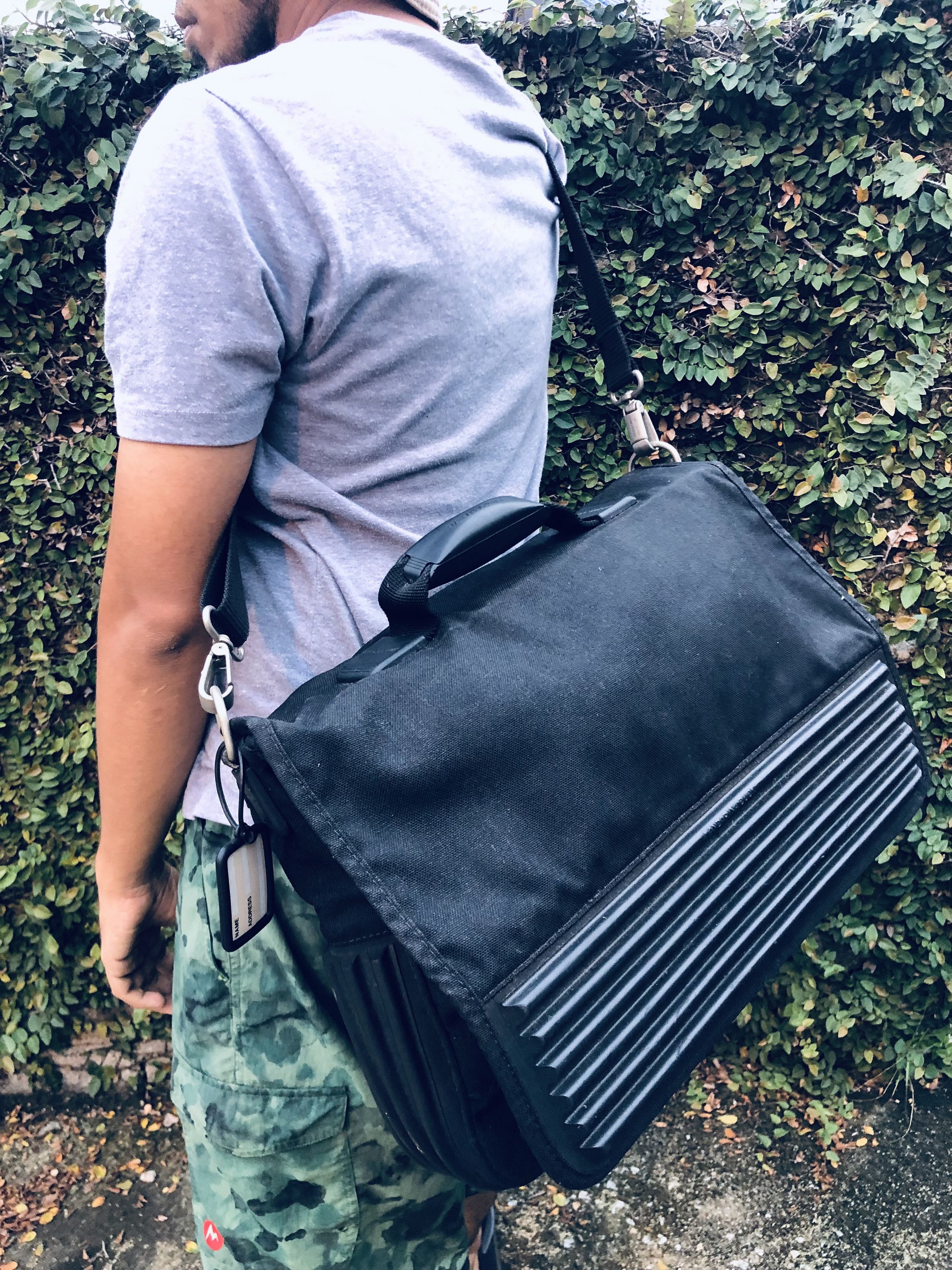 Mandarina Duck Mandarina Duck Tank Style Messenger / Office Bag Size ONE SIZE - 17 Thumbnail