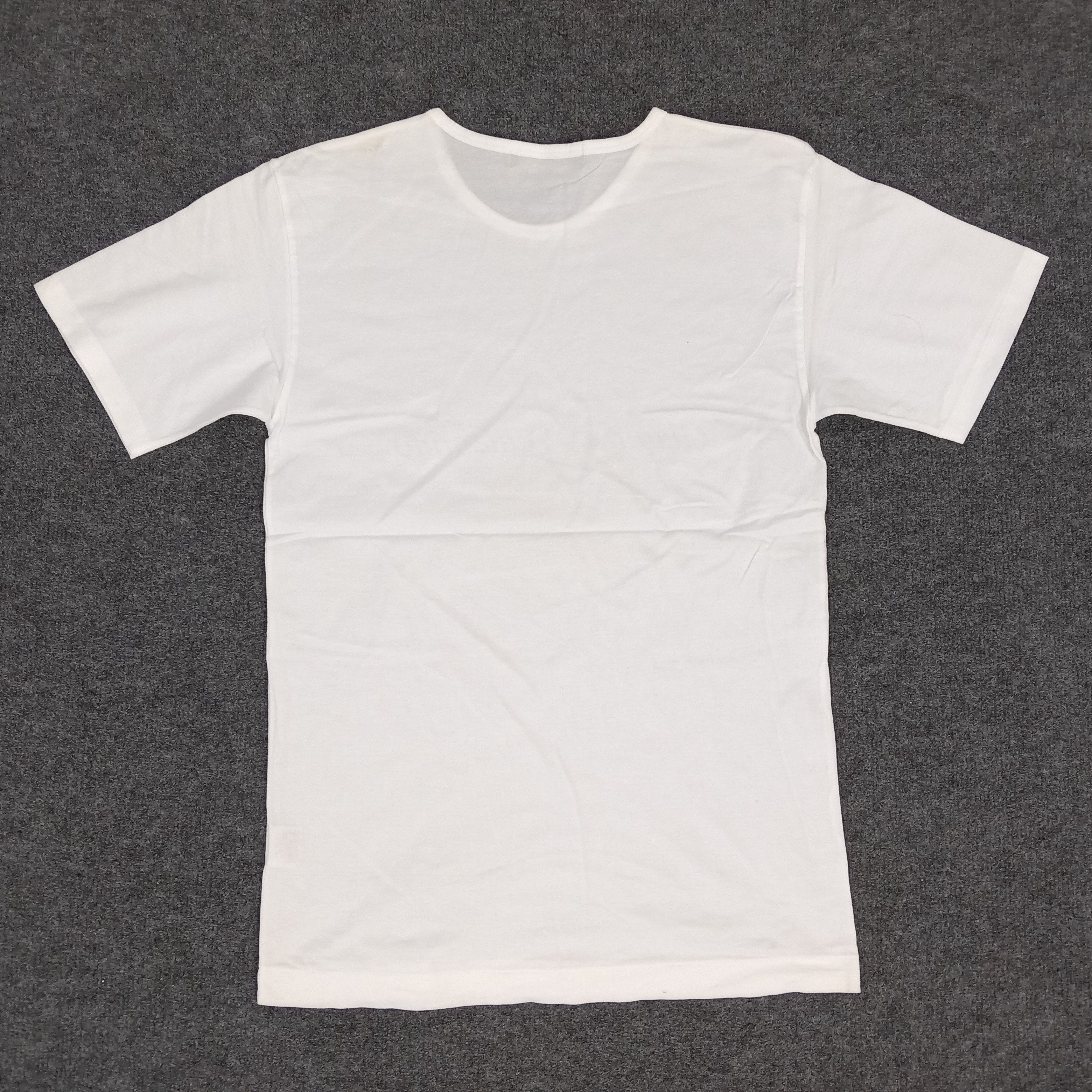 Gianni Valentino × Valentino × Vintage Gianni Valentino Italian Brand Tshirt Size US S / EU 44-46 / 1 - 3 Thumbnail