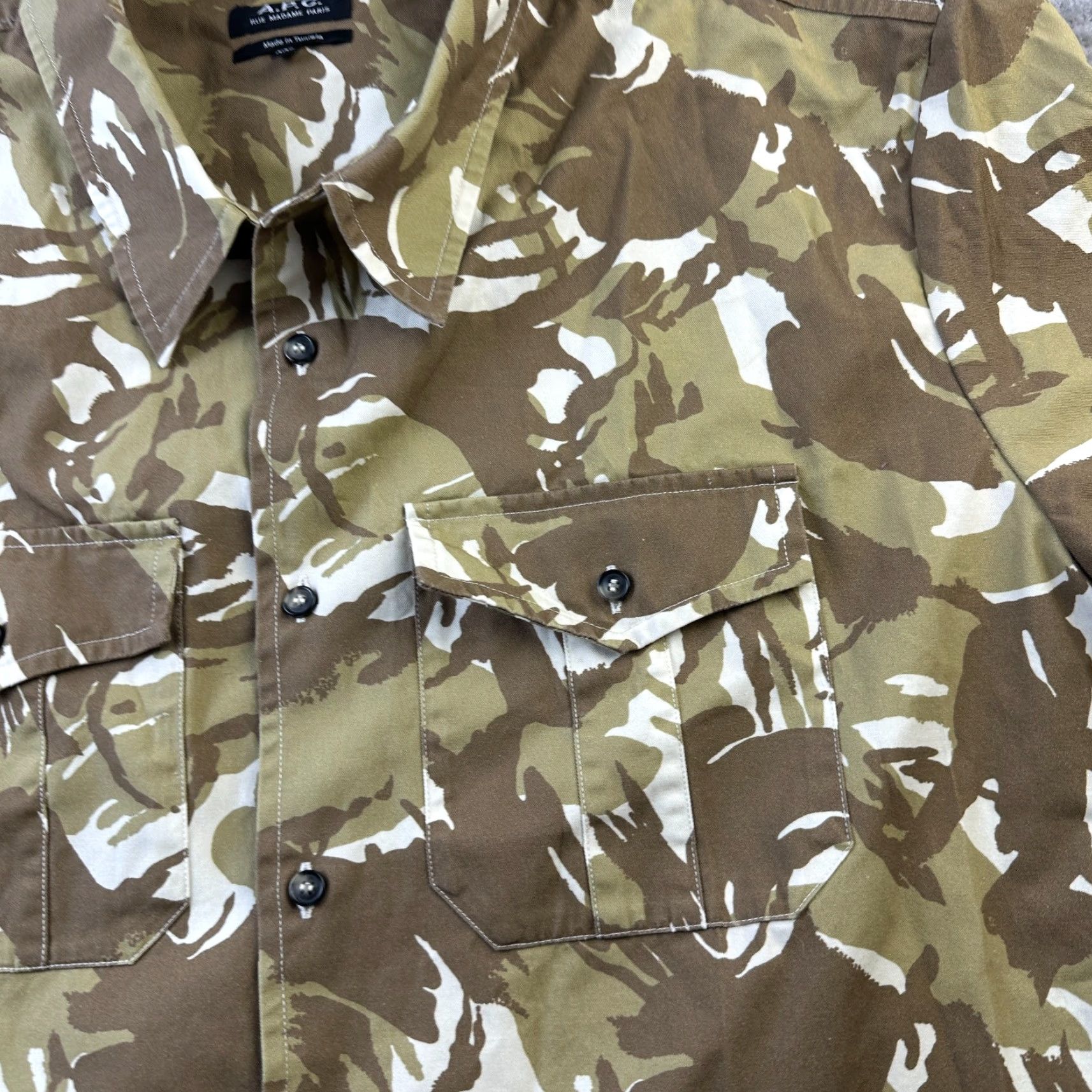 Vintage VINTAGE APC Shirt Mens 2XL Brown Camouflage Button Up Rue Madame Paris Size US XXL / EU 58 / 5 - 4 Thumbnail
