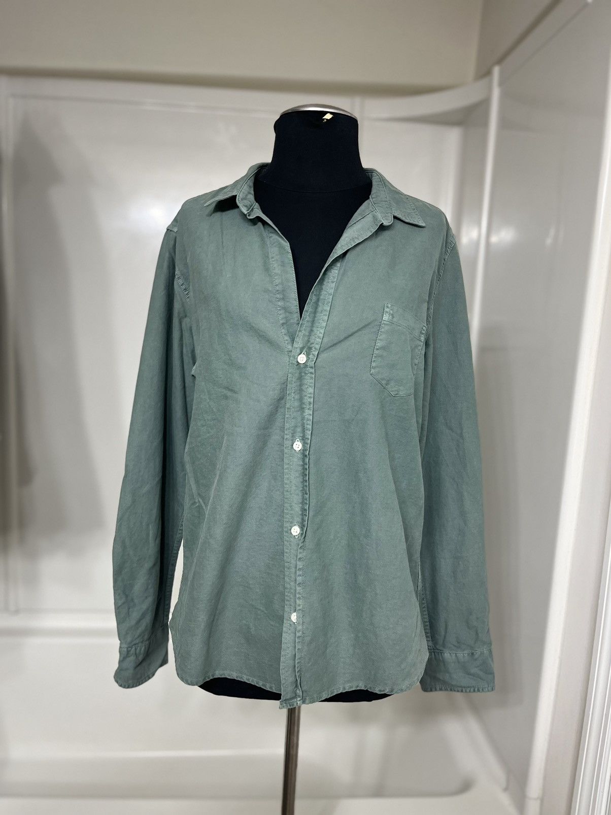 image of Frank Eileen Frank & Eileen Barry Button Down in Green, Women's (Size XL)