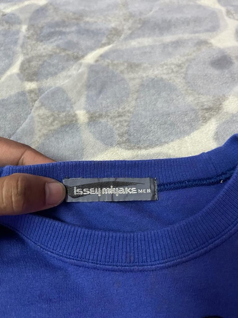 Issey Miyake Vintage 80’s Issey Miyake Retro Sweatshirt Size US M / EU 48-50 / 2 - 11 Thumbnail