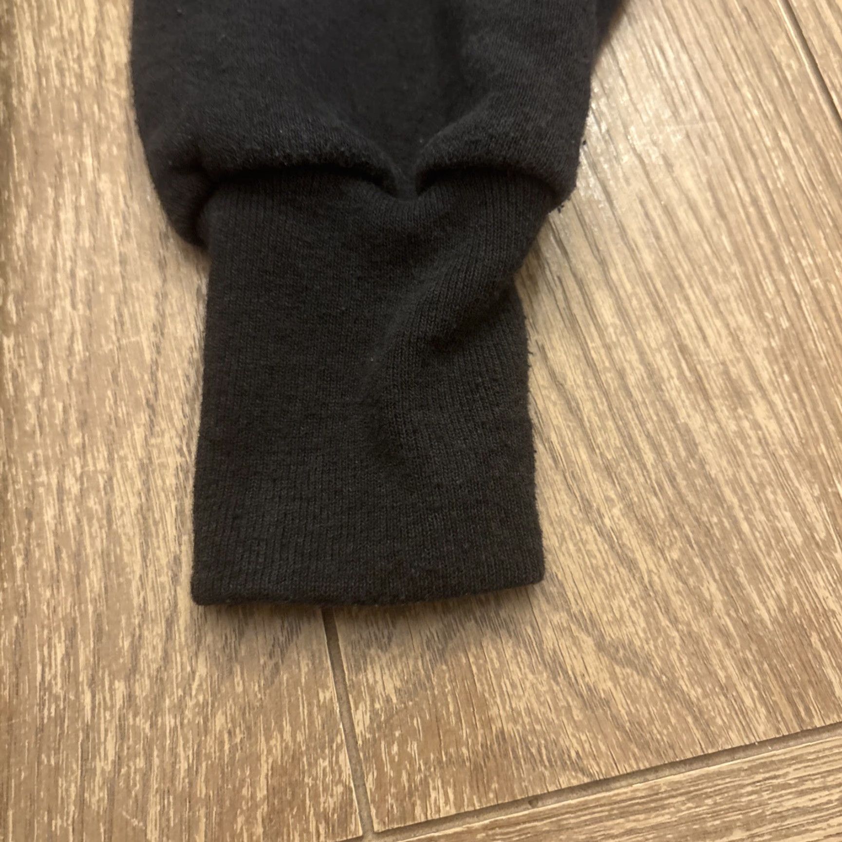 Delta VINTAGE Delta Pennsylvania Winter Sports Crew Neck Sweatshirt Men Large Black Hockey Ski Snowboard 90’s 80’s Pullover Size US L / EU 52-54 / 3 - 4 Thumbnail
