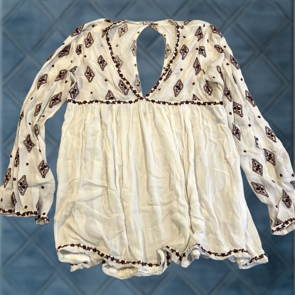 Free People FREE PEOPLE White Floral Gauze Embroidered Boho Flowy Shirt S Women Sundress Casual Party/Cocktail Travel Size S / US 4 / IT 40 - 1 Thumbnail