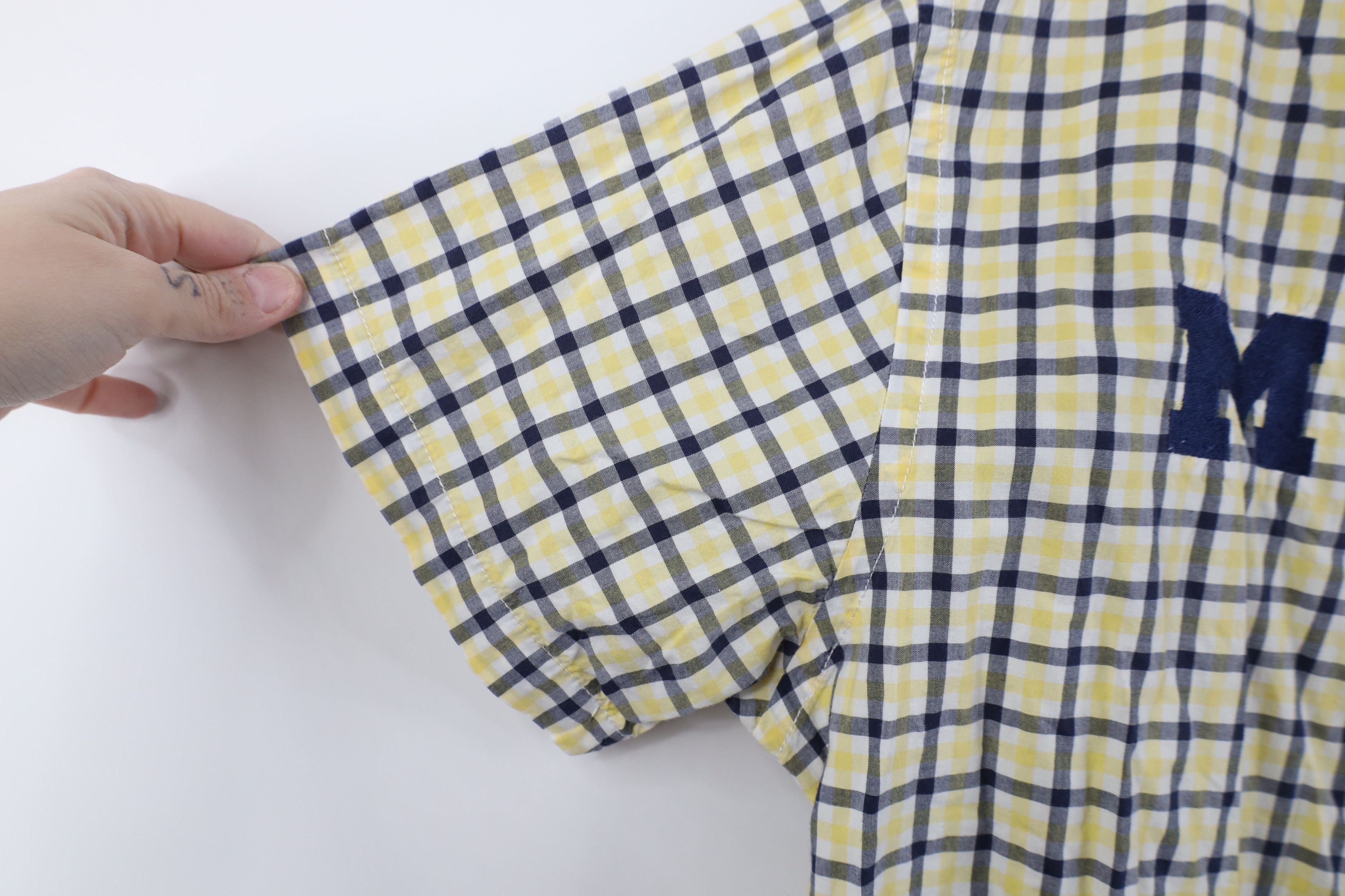 Tommy Hilfiger Tommy Hilfiger Speedo University Michigan Swim Button Shirt Size US L / EU 52-54 / 3 - 9 Thumbnail