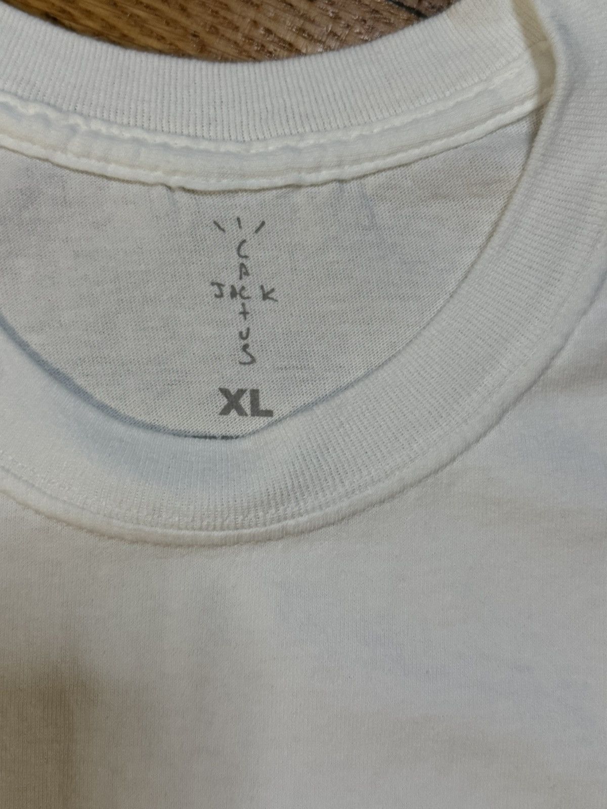 Travis Scott Travis Scott MJ gate T shirt Size US XL / EU 56 / 4 - 4 Thumbnail