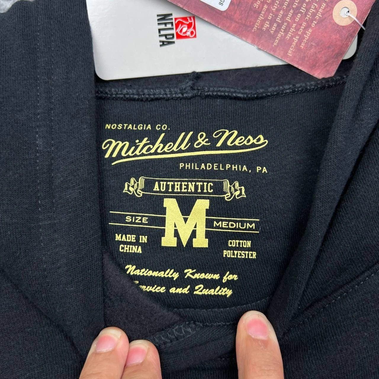 Mitchell & Ness San Francisco 49ers Hoodie Men Black NFL Pullover New M Size US M / EU 48-50 / 2 - 7 Thumbnail
