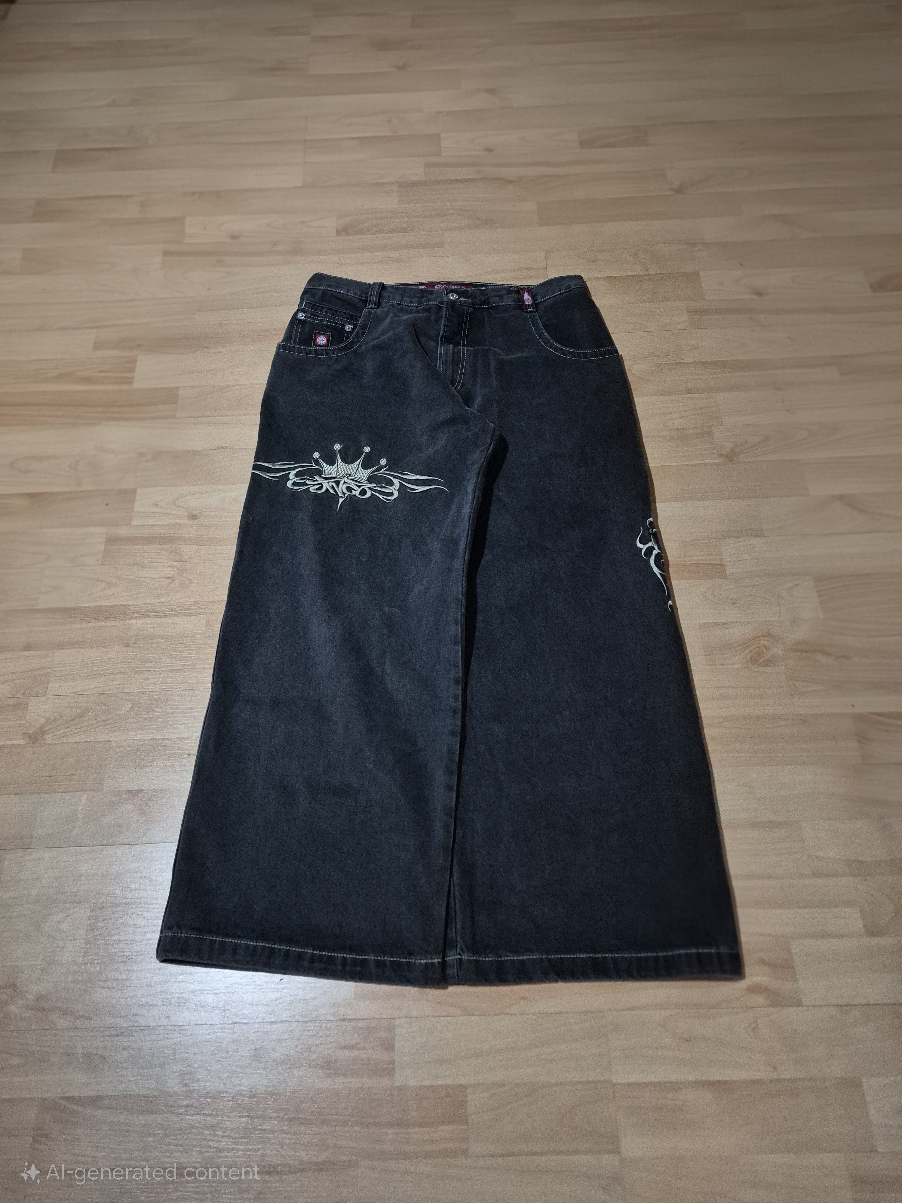 JNCO JNCO tribal crown Size US 32 / EU 48 - 1 Thumbnail