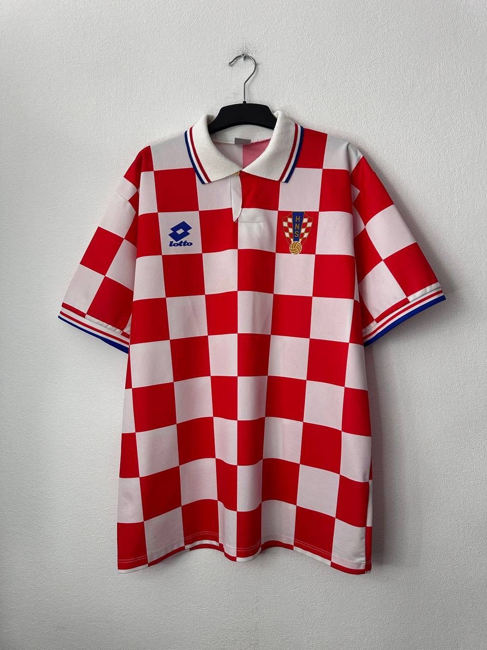 Lotto Sport Vintage Croatia 1992-1995 HNS Lotto Soccer Jersey XL World Size US XL / EU 56 / 4 - 1 Thumbnail