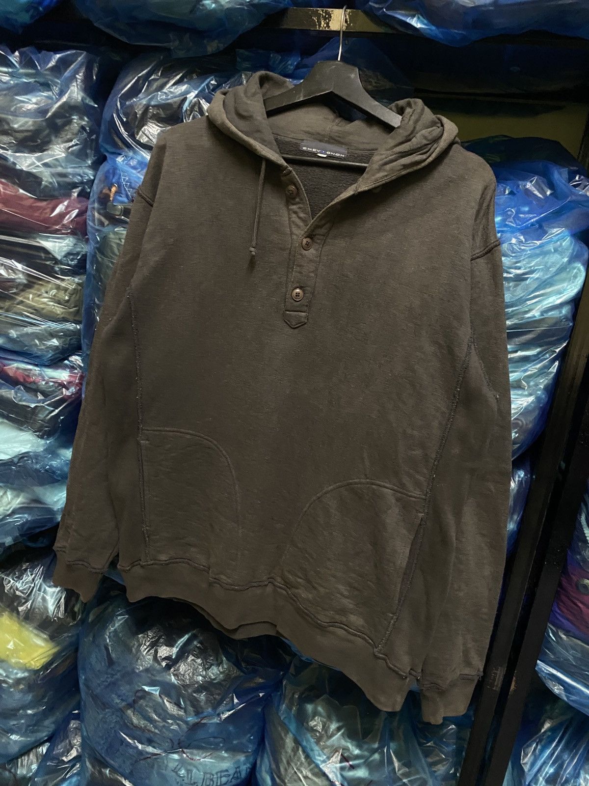 Chevignon VINTAGE CHEVIGNON HOODIE MADE IN JAPAN Size US M / EU 48-50 / 2 - 2 Thumbnail