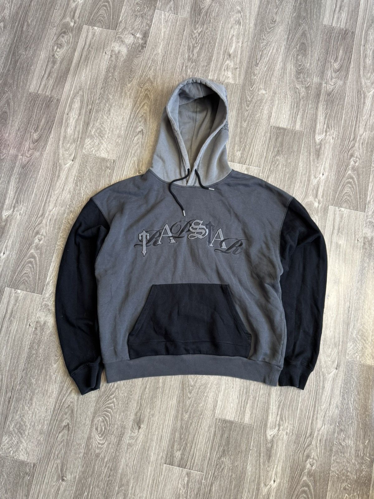 Trapstar London ! Authentic TrapStar Script Men’s Tracksuit XXL Size Size US XXL / EU 58 / 5 - 6 Thumbnail