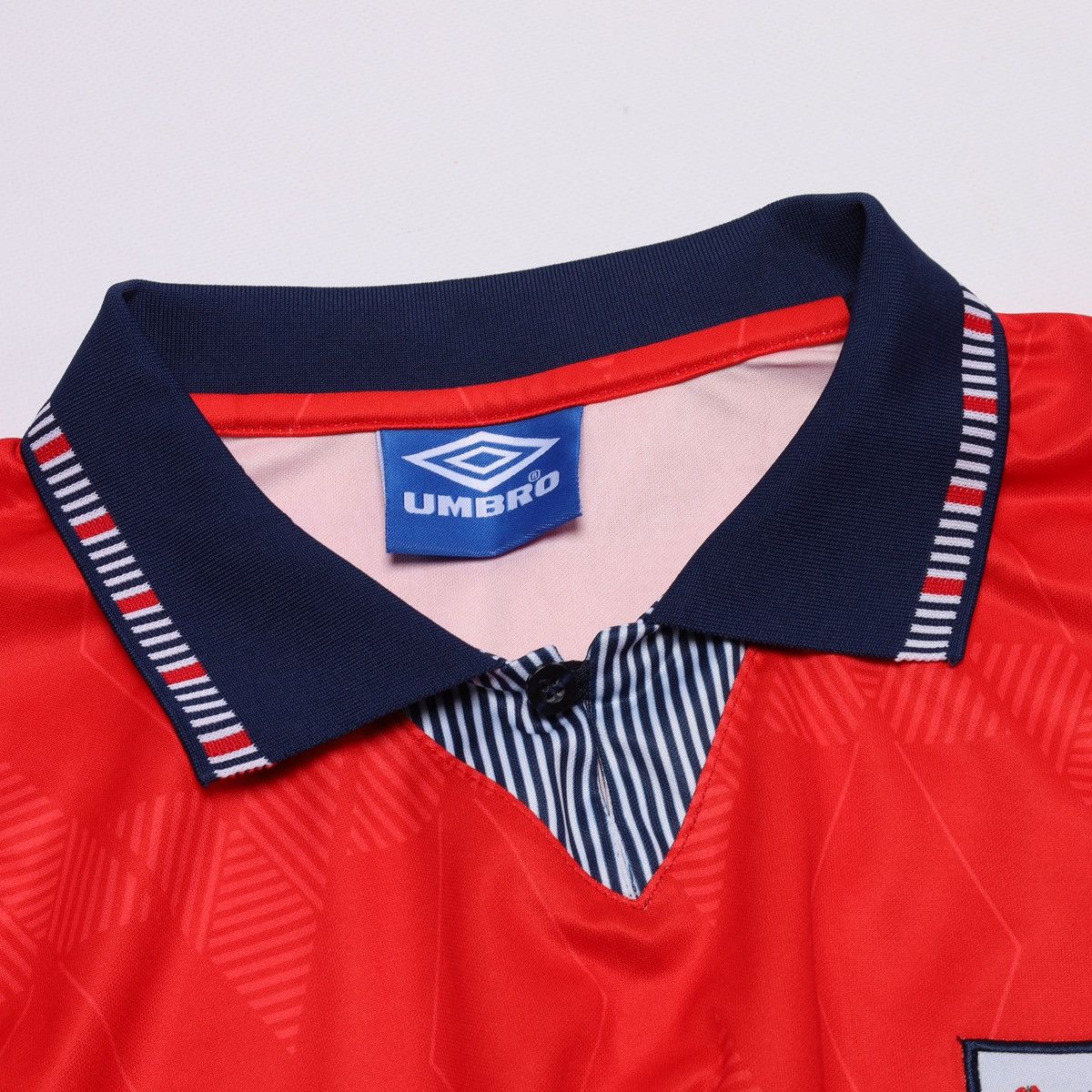 Umbro Umbro England Replica Jersey Red Size US XL / EU 56 / 4 - 5 Thumbnail